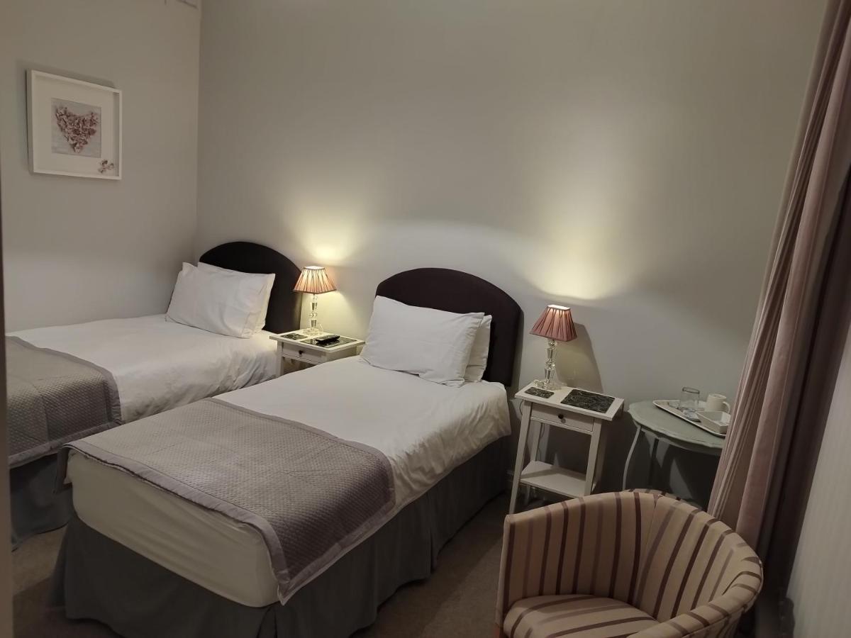 The Monarch Bed & Breakfast ลิธึม เซนต์ แอนน์ส ภายนอก รูปภาพ